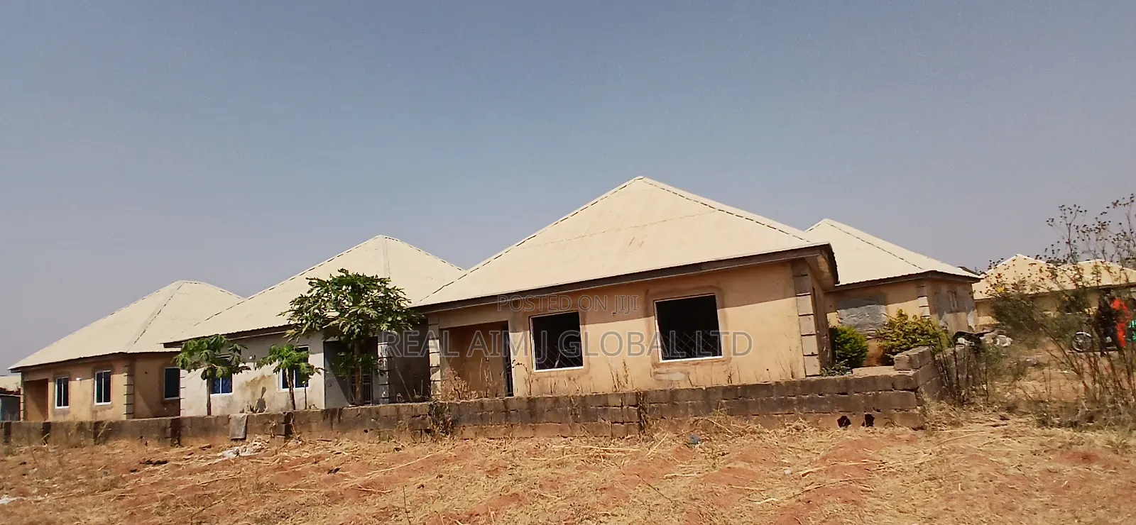 8bdrm Block of Flats in Jos for sale in Jos