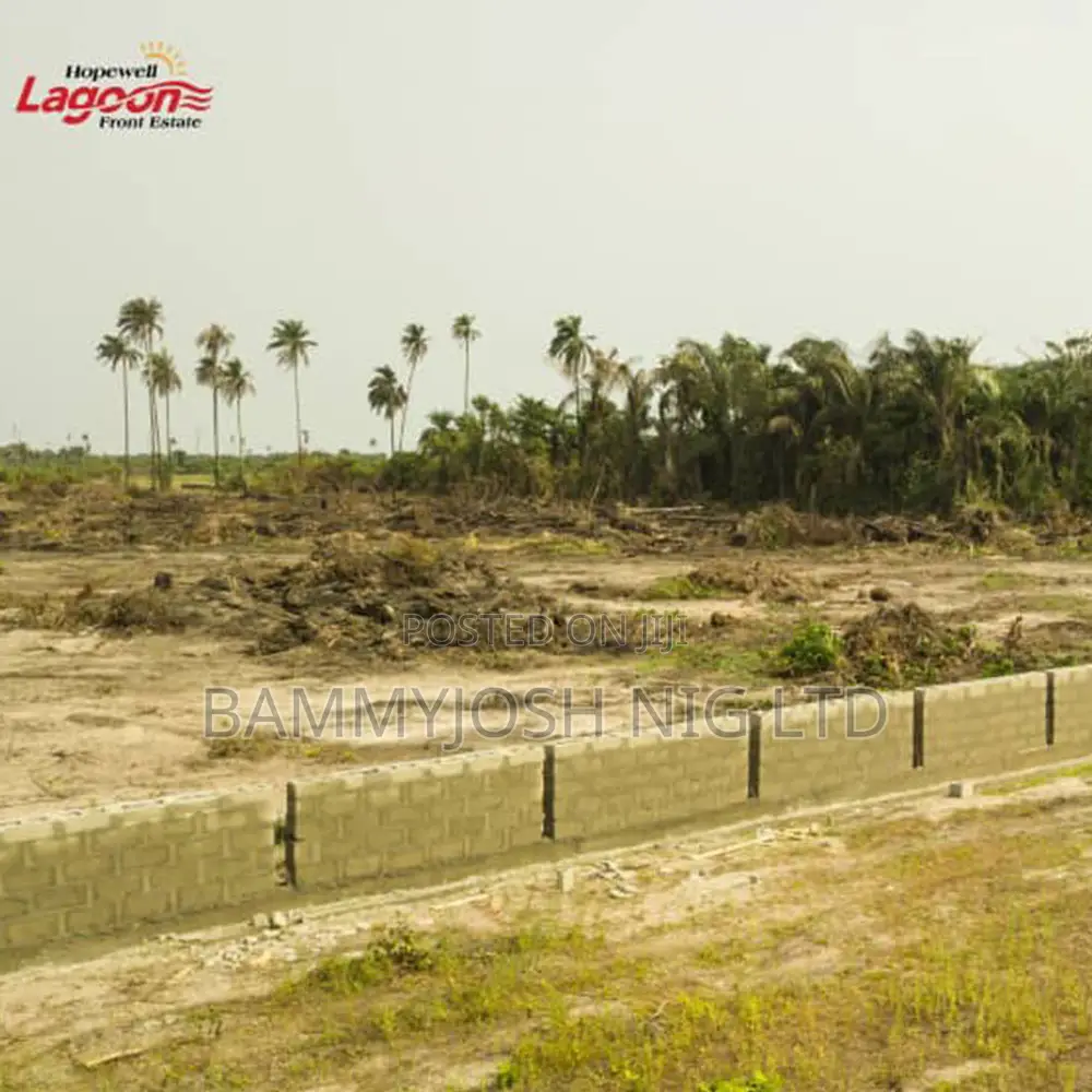 600sqm And 300sqm Land At Ibeju Lekki in Ibeju