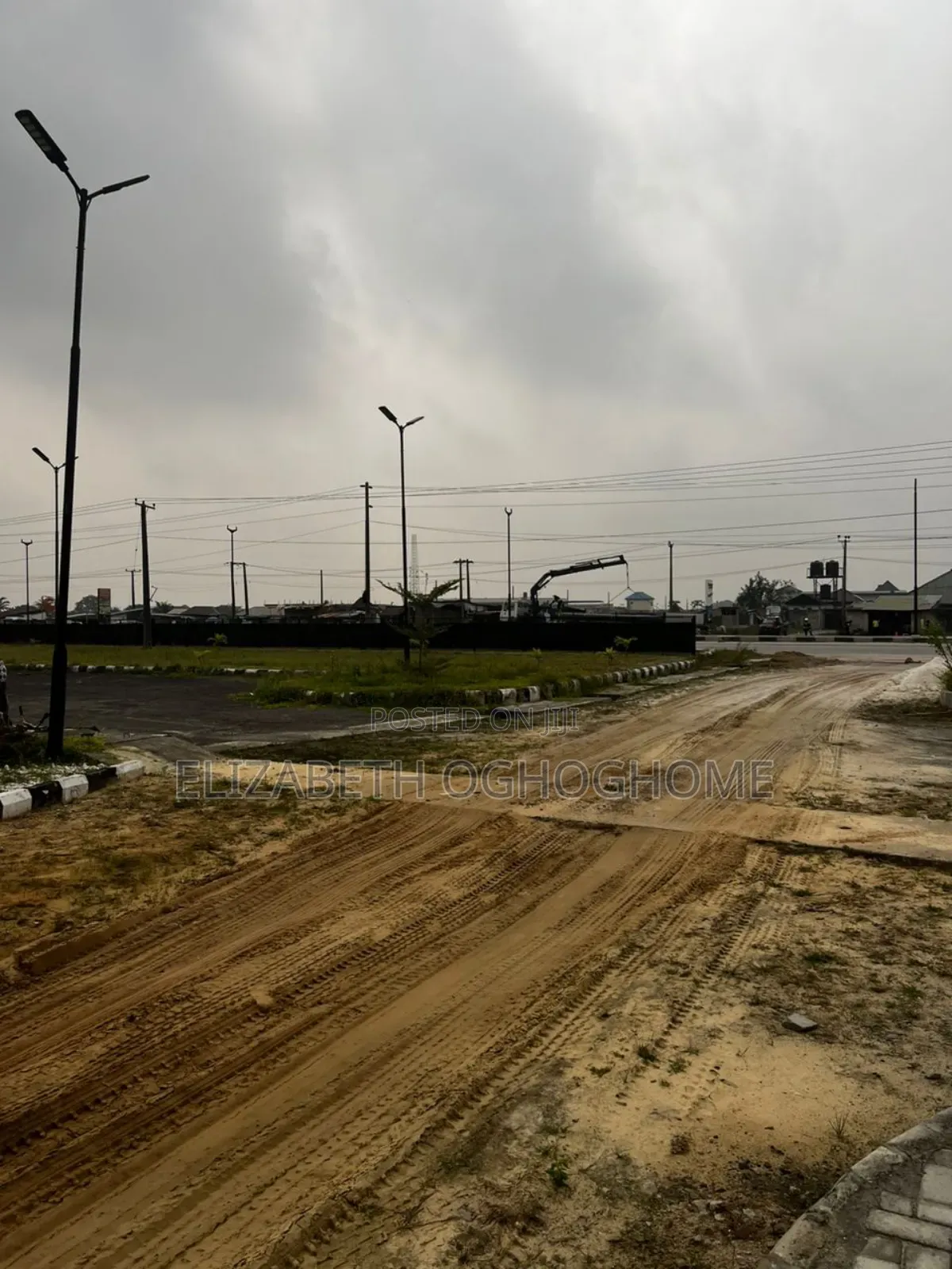 Buy and Build Mixed Use Land Along Lekki-Epe Expressway, Bogije in Bogije