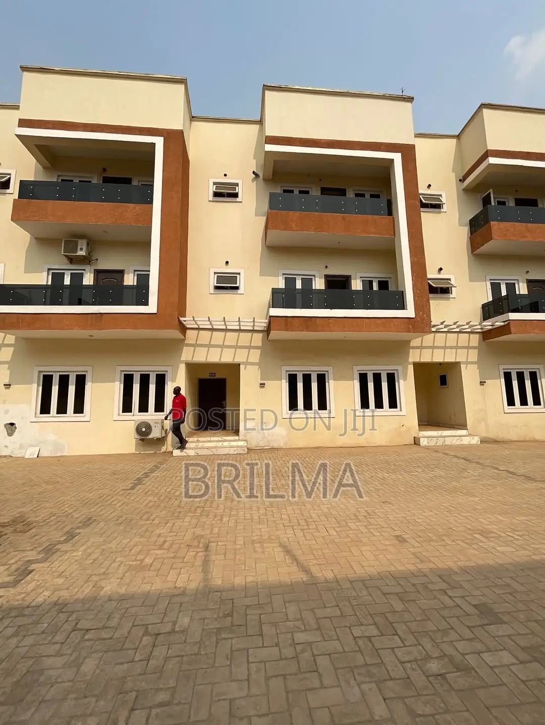 4bdrm Duplex in Durumi for sale in Durumi