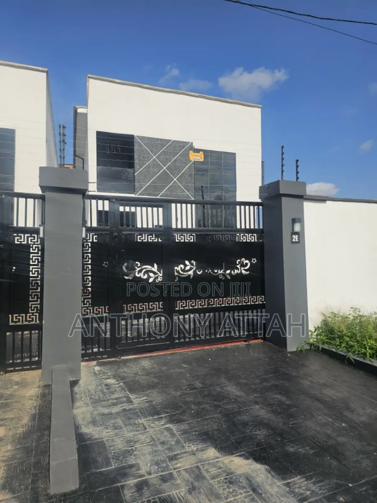Furnished 4bdrm House in Surulere for sale in Surulere