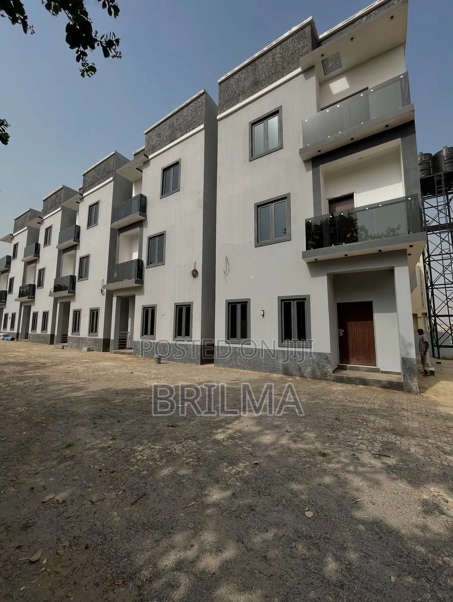 4bdrm Duplex in Gaduwa for sale in Gaduwa