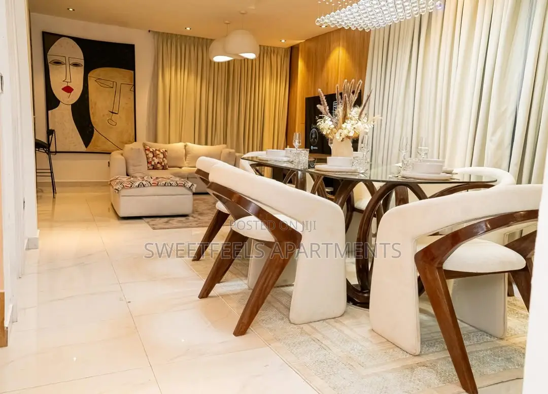 Luxury 3 Bedroom Maisonette With a Private Cinem in Lekki Phase 1