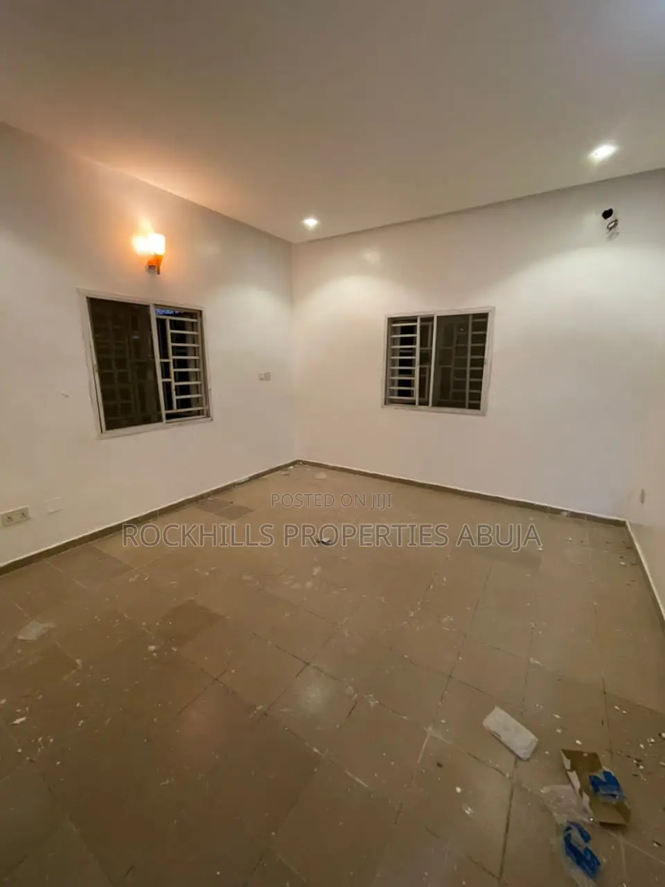 4bdrm Bungalow in Government Layout, Kubwa for sale in Kubwa