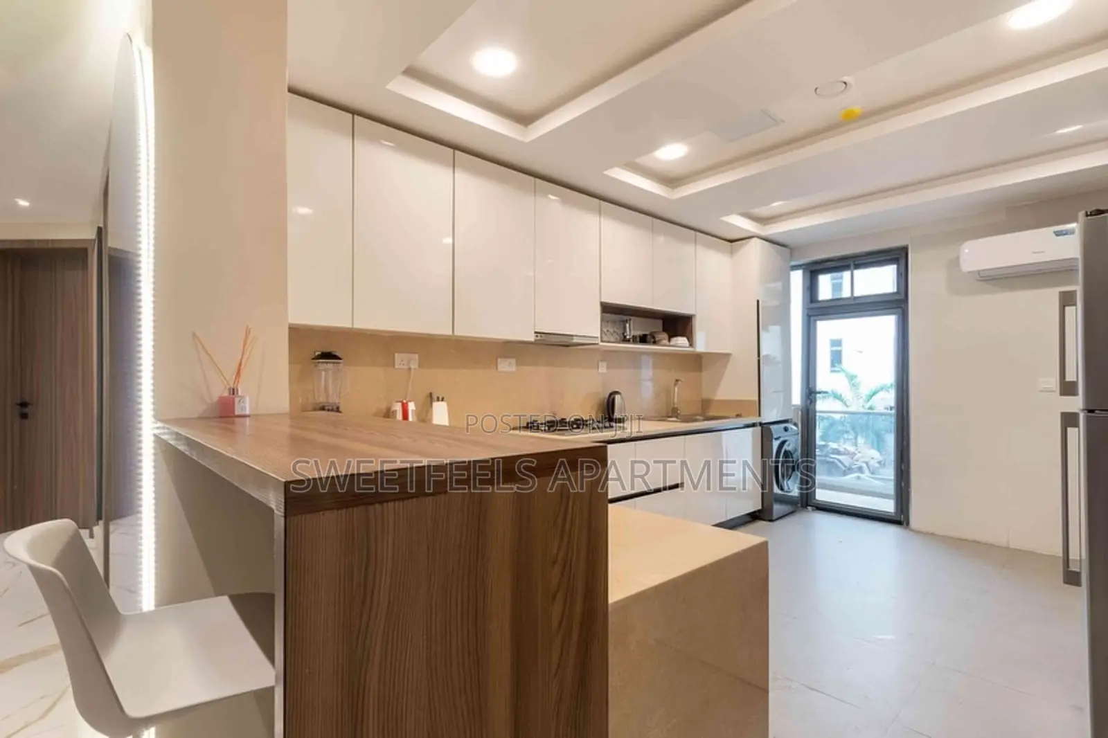 Beautiful and Luxurious 2 Bedroom Apartment in Lekki Phase 1