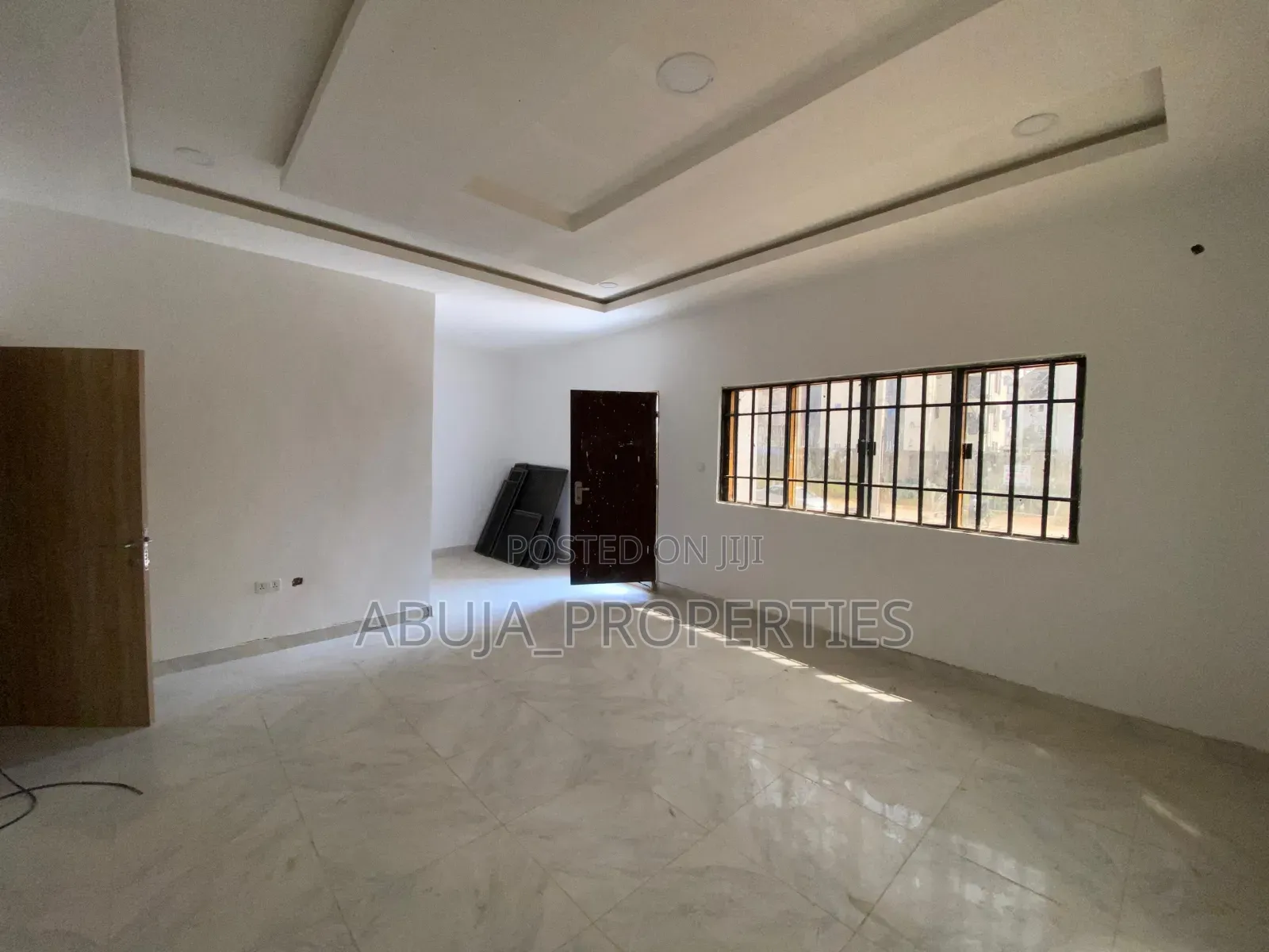 4bdrm Duplex in In A Secured Estate, Dawaki for sale in Dawaki