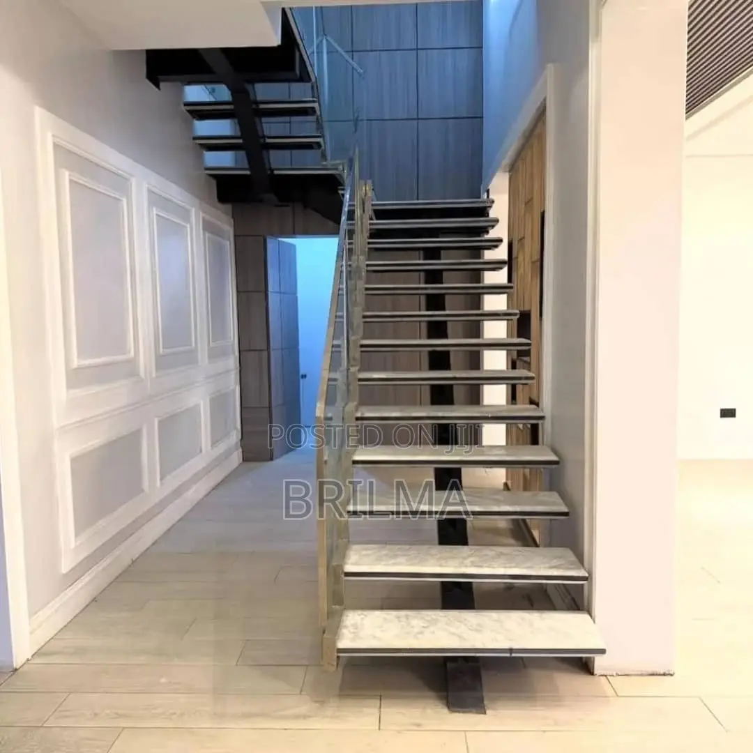 4bdrm Duplex in Lugbe District for sale in Lugbe District