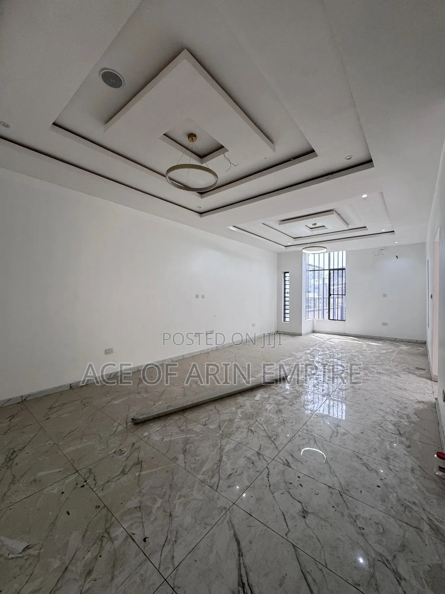 5bdrm Duplex in Royal Garden Estate, Ajah for sale in Ajah