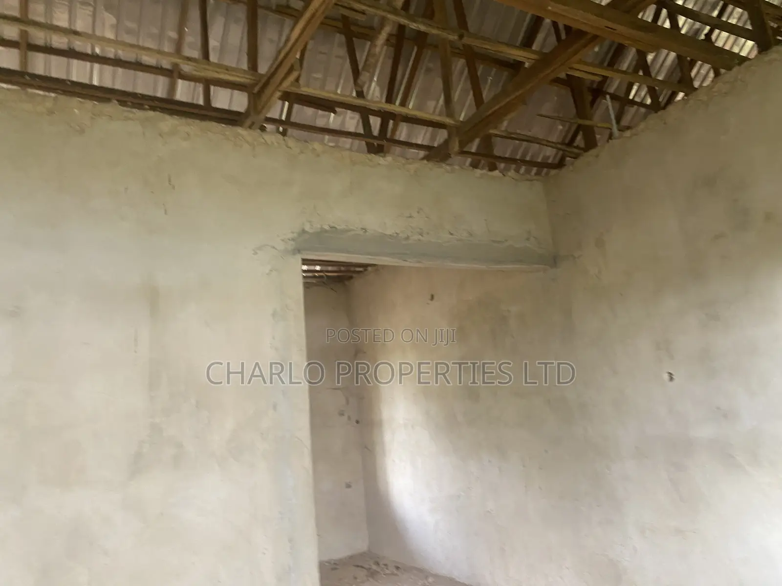 5bdrm Block of Flats in Benin City for sale in Benin City