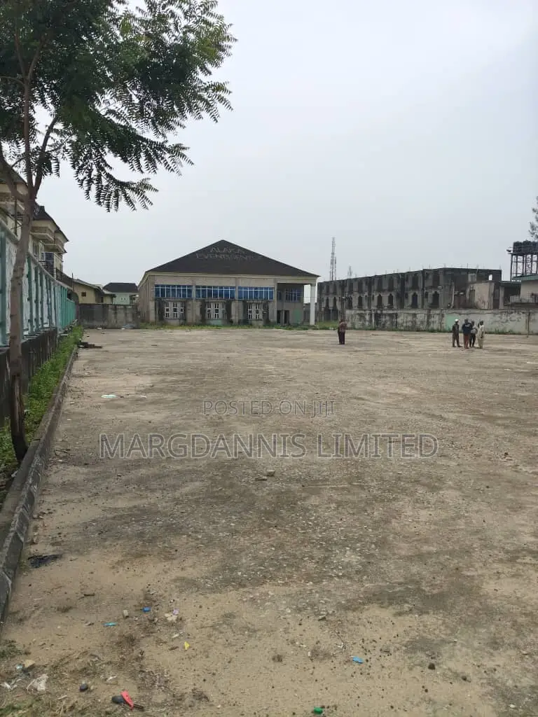 Hotel, Event Centre, Offices, On 3 Acres For Sale, Ikorodu Garage, Lag in Ikorodu Garage