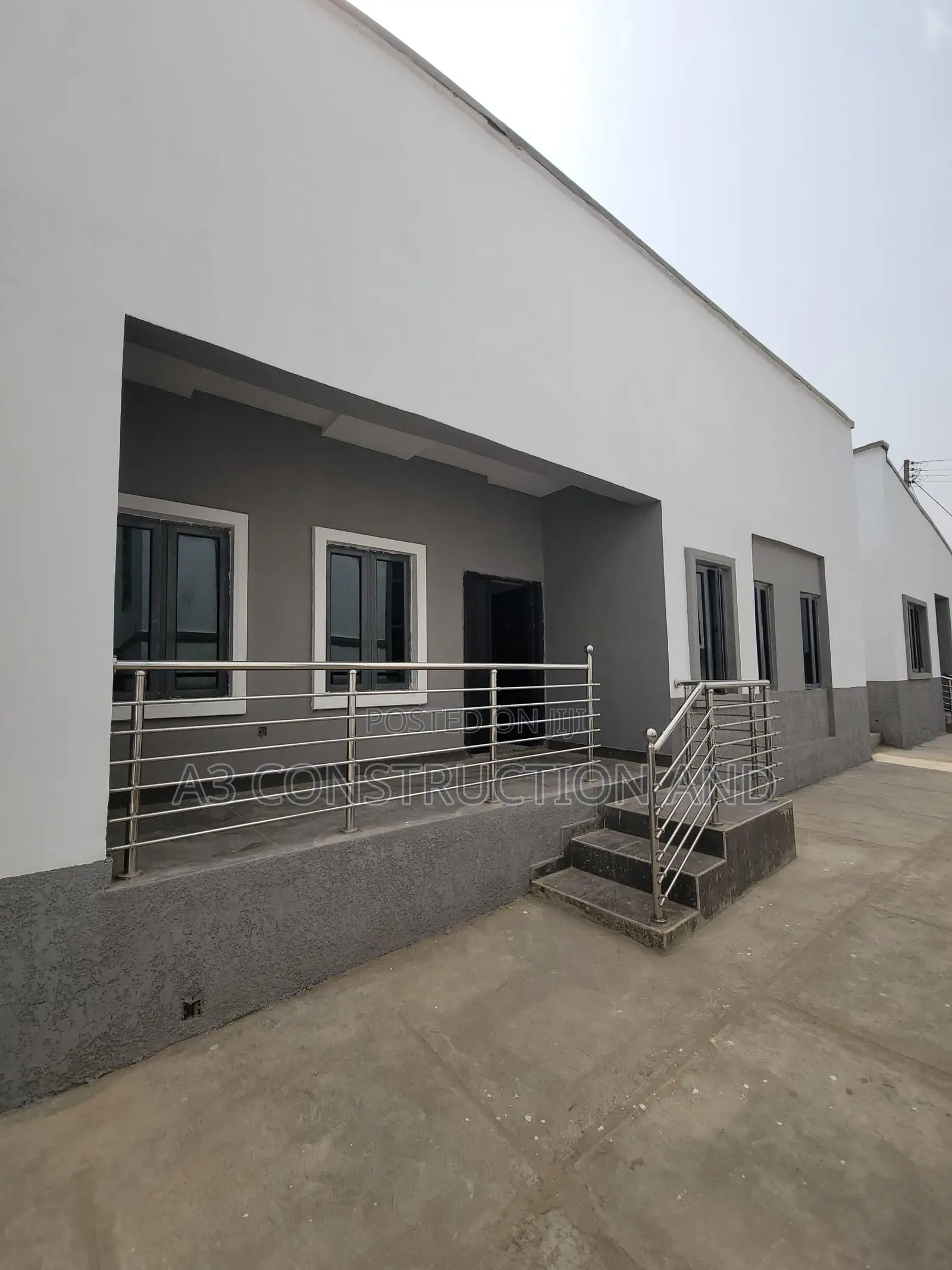 2bdrm Block of Flats in Bashorun Housing for rent in Akobo