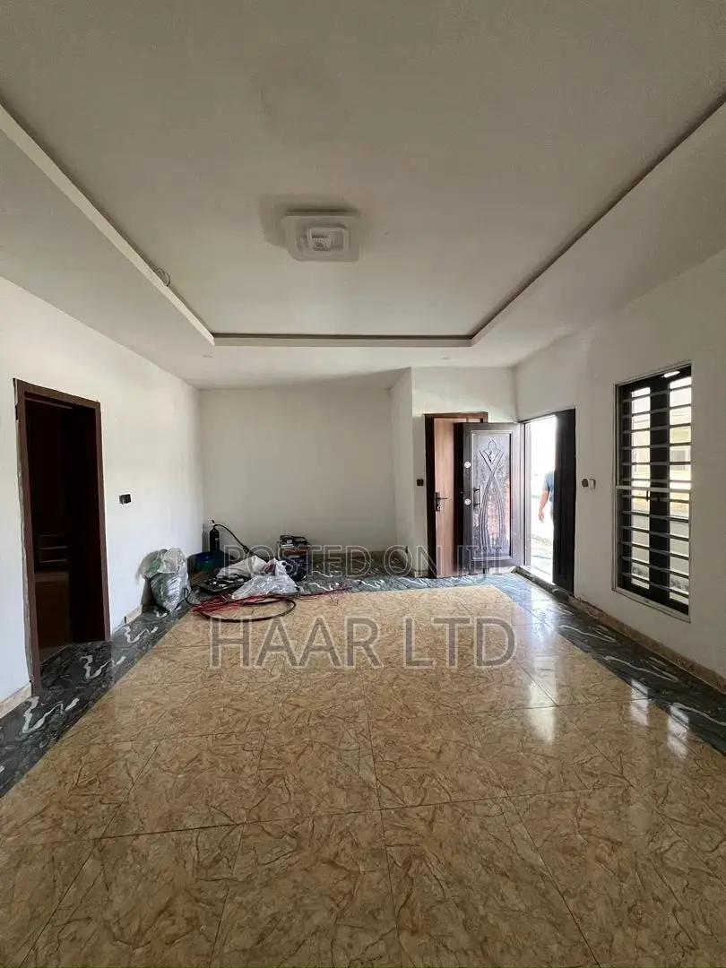 1bdrm Apartment in Lekki Phase 2 for sale in Lekki Phase 2