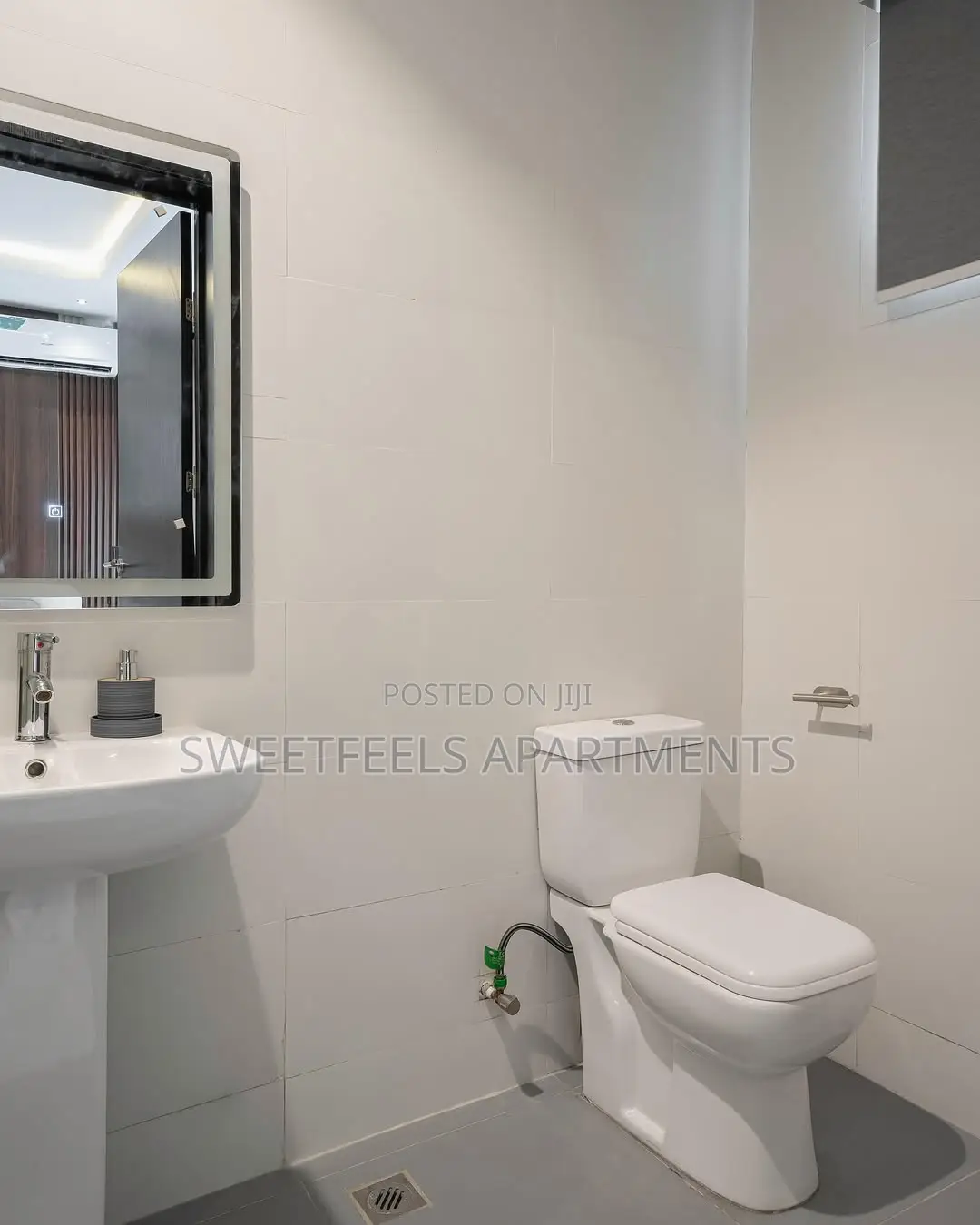 Merveille Luxurious Two Bedroom Apartment. in Ikate
