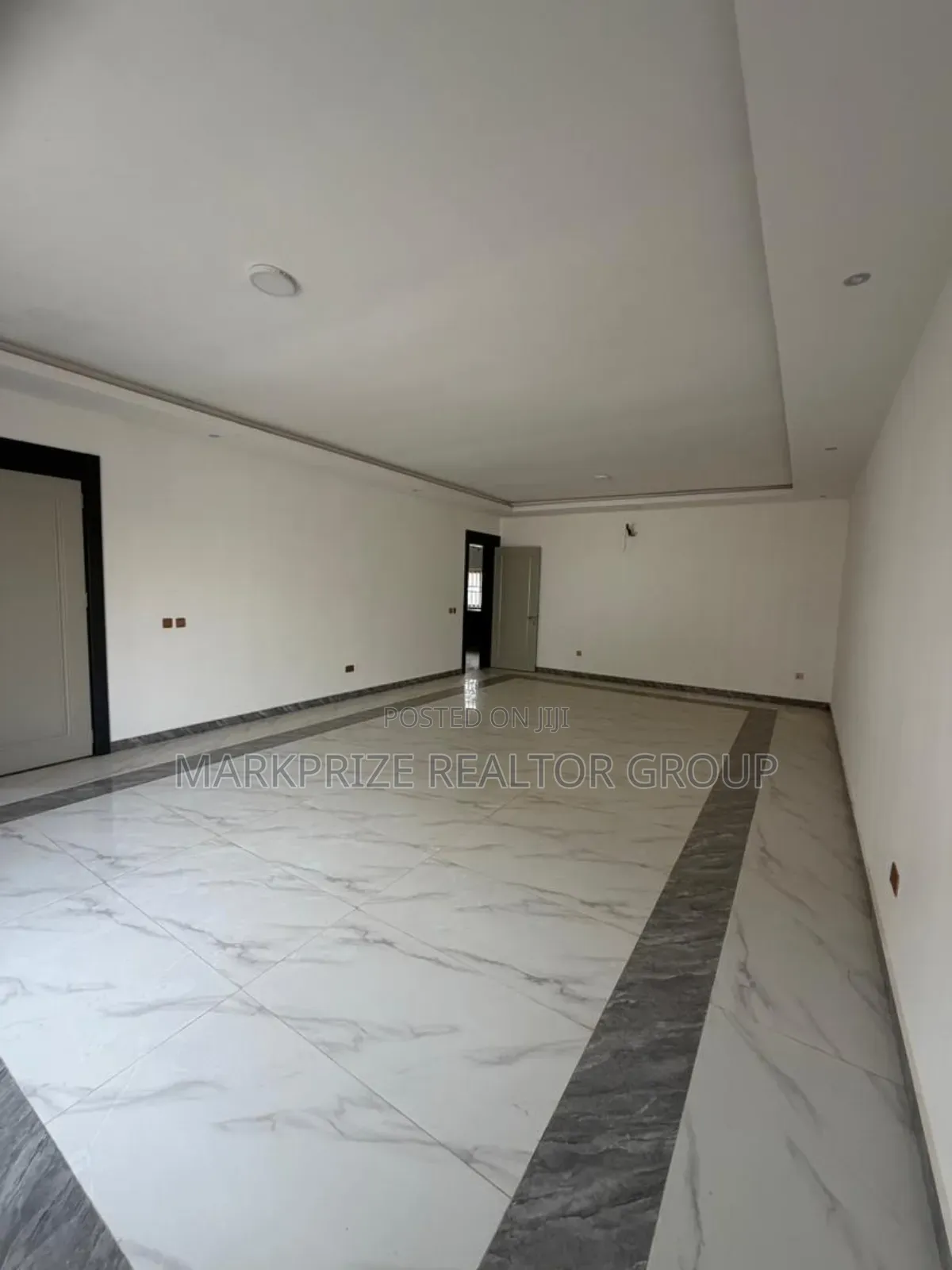 5bdrm Duplex in Jahi Abuja for sale in Jahi