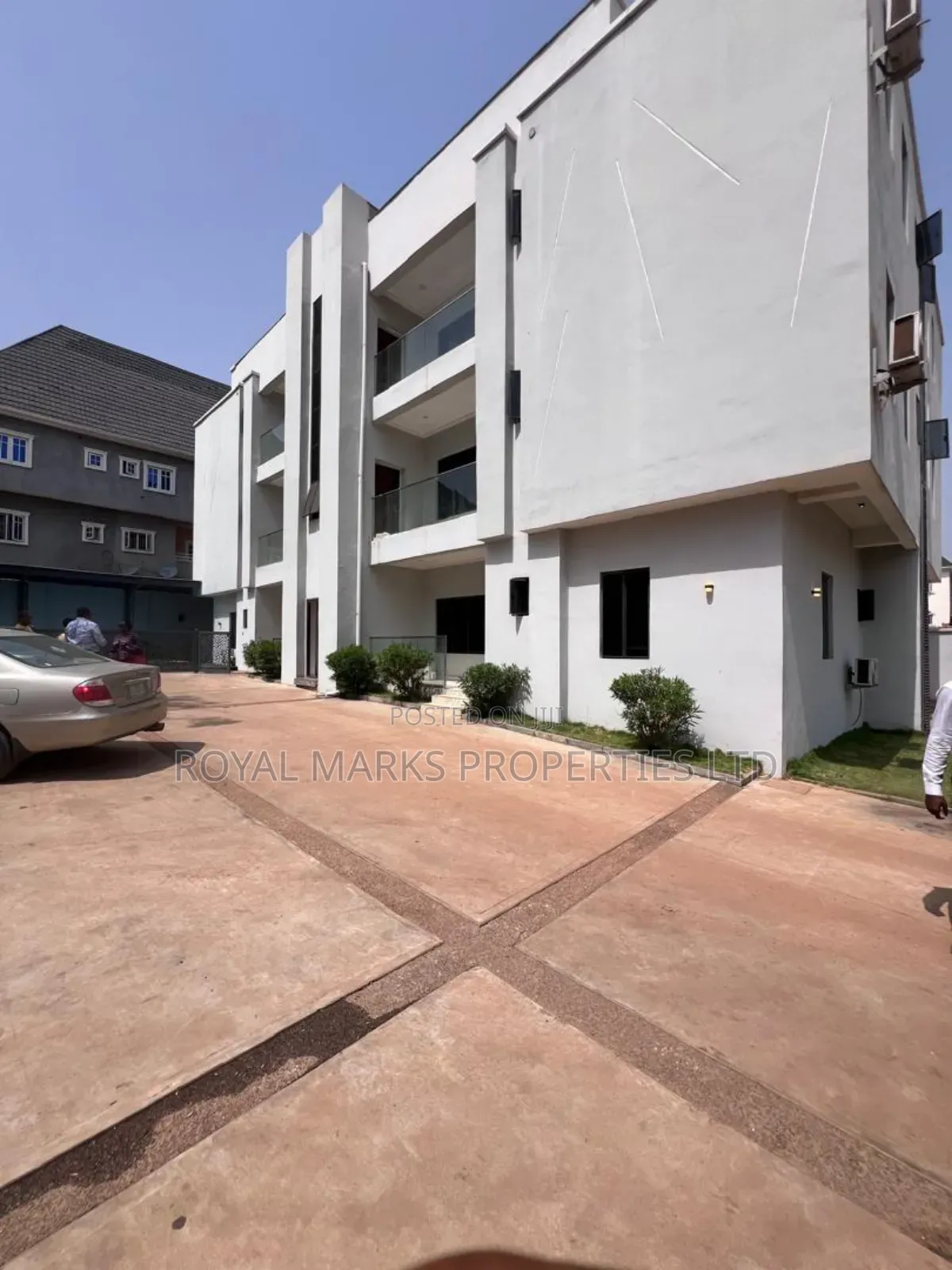 Furnished 2bdrm Block of Flats in Durumi for rent in Durumi