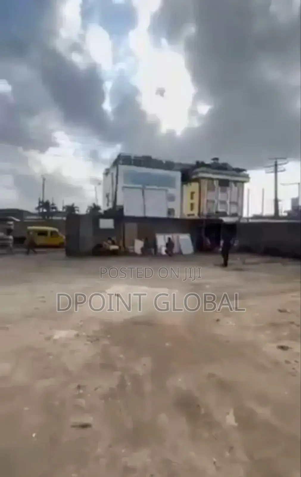 700sqm Empty Land in Ikeja in Ikeja