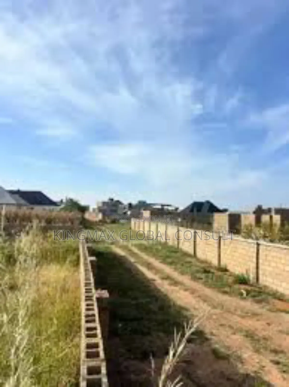 Prime Plot of Land in Guzape Main Size:250sqm Title:Fcda C of O in Guzape District