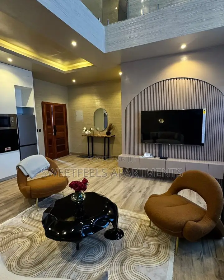 1 Bedroom With a Fascinating Water Front View. in Lekki Expressway