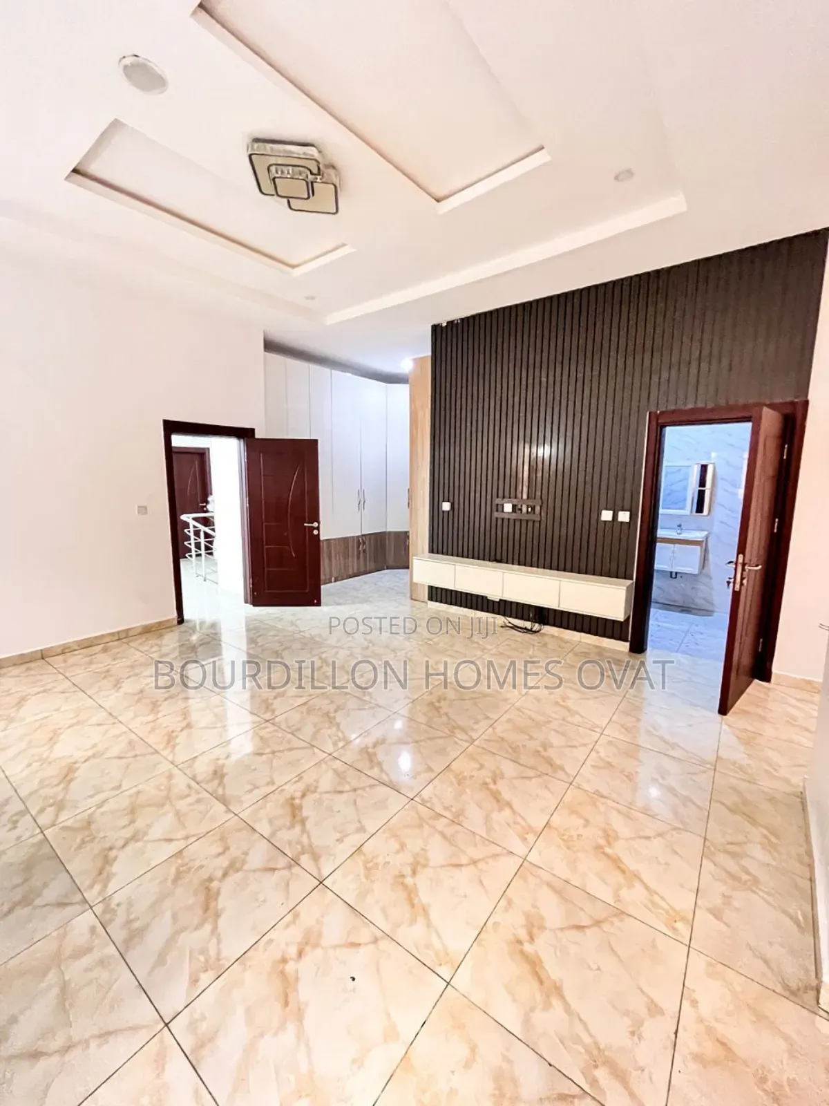 4bdrm Duplex in Ikota Villa Estate for sale in Ikota