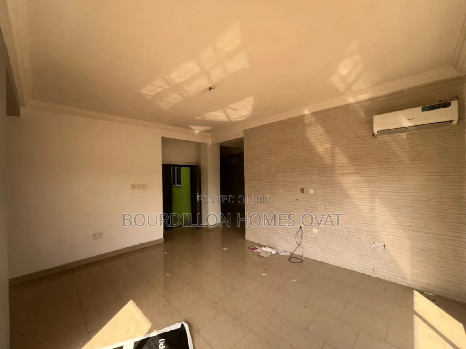 3bdrm Apartment in Lekki Phase 1 Lagos for sale in Lekki Phase 1