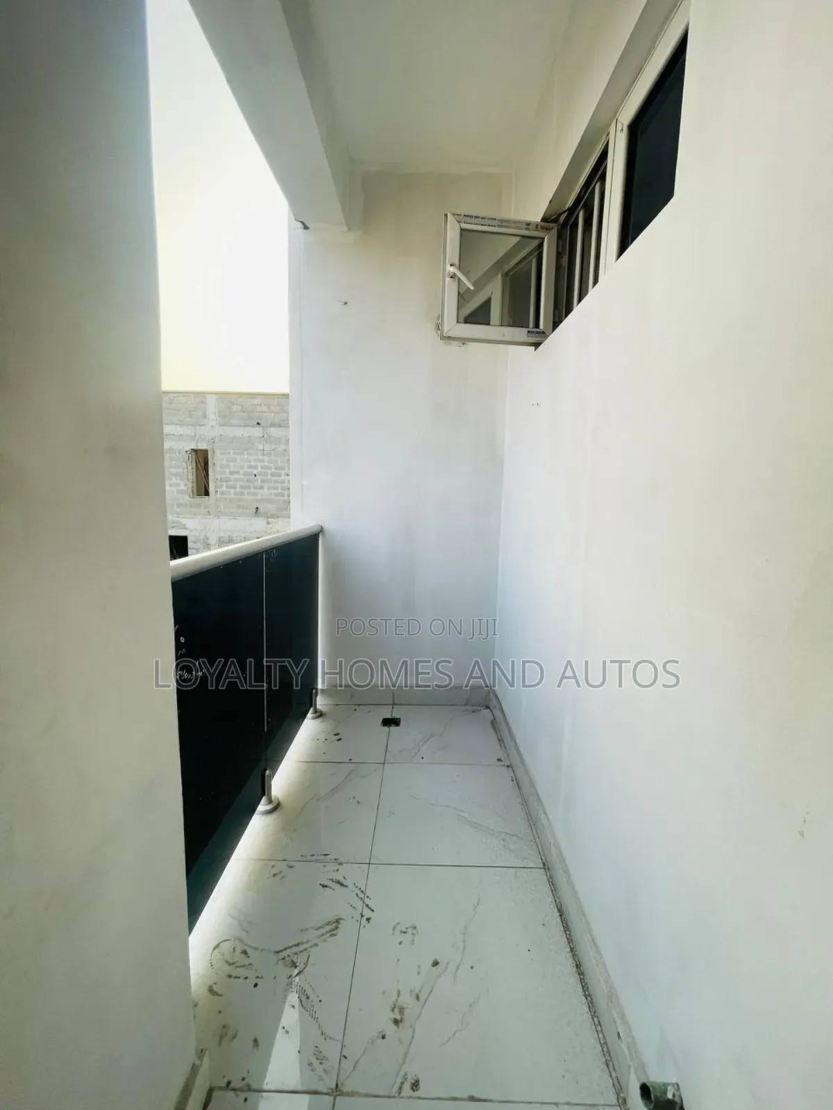 4bdrm House in Adeniyi Jones for sale in Adeniyi Jones