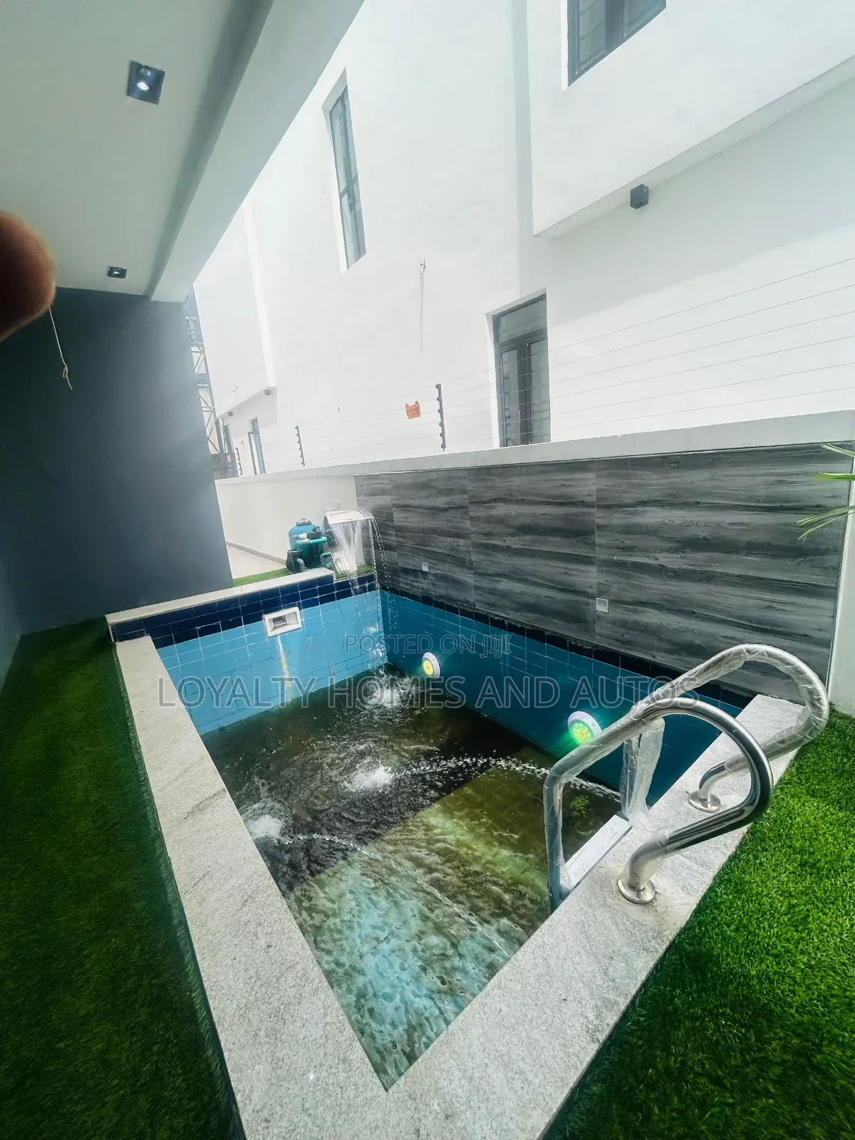 5bdrm House in Lekki Phase 1 for sale in Lekki Phase 1