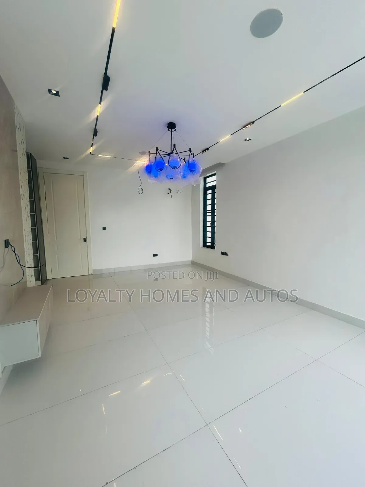 5bdrm House in Lekki Phase 1 for sale in Lekki Phase 1