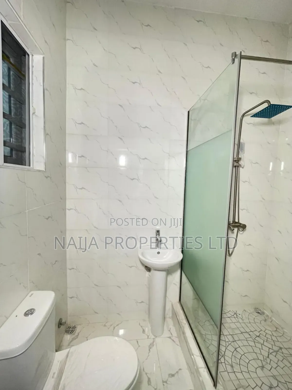 5bdrm Duplex in Chevron Tollgate, Lekki for sale in Lekki
