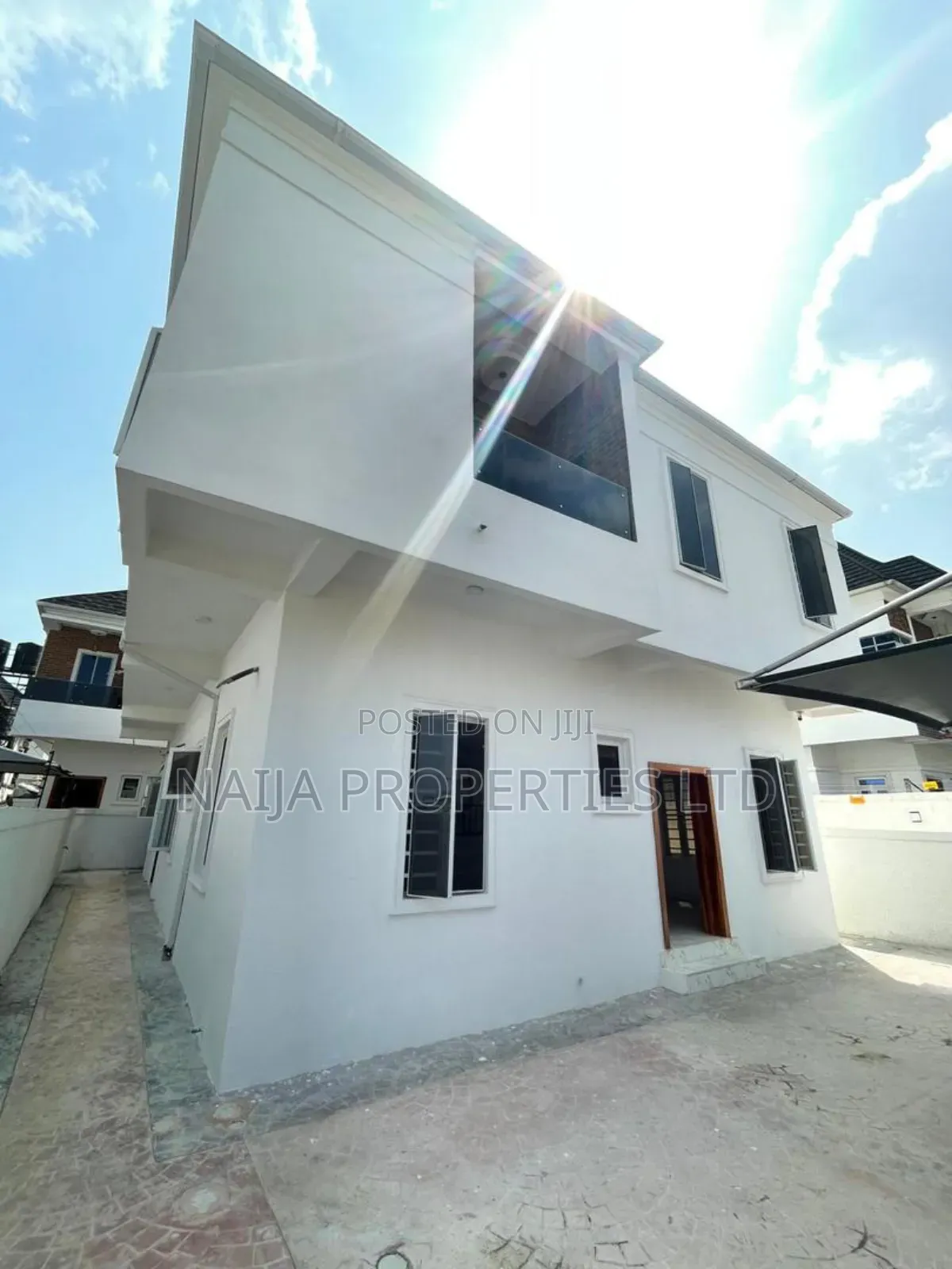 5bdrm Duplex in Chevron Tollgate, Lekki for sale in Lekki