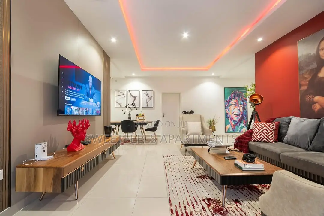 2 Beds Luxury Shortlet in the Heart of Lekki Phase 1 . in Lekki Phase 1