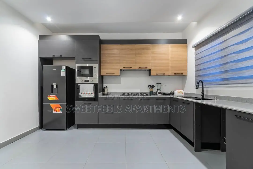2 Beds Luxury Shortlet in the Heart of Lekki Phase 1 . in Lekki Phase 1