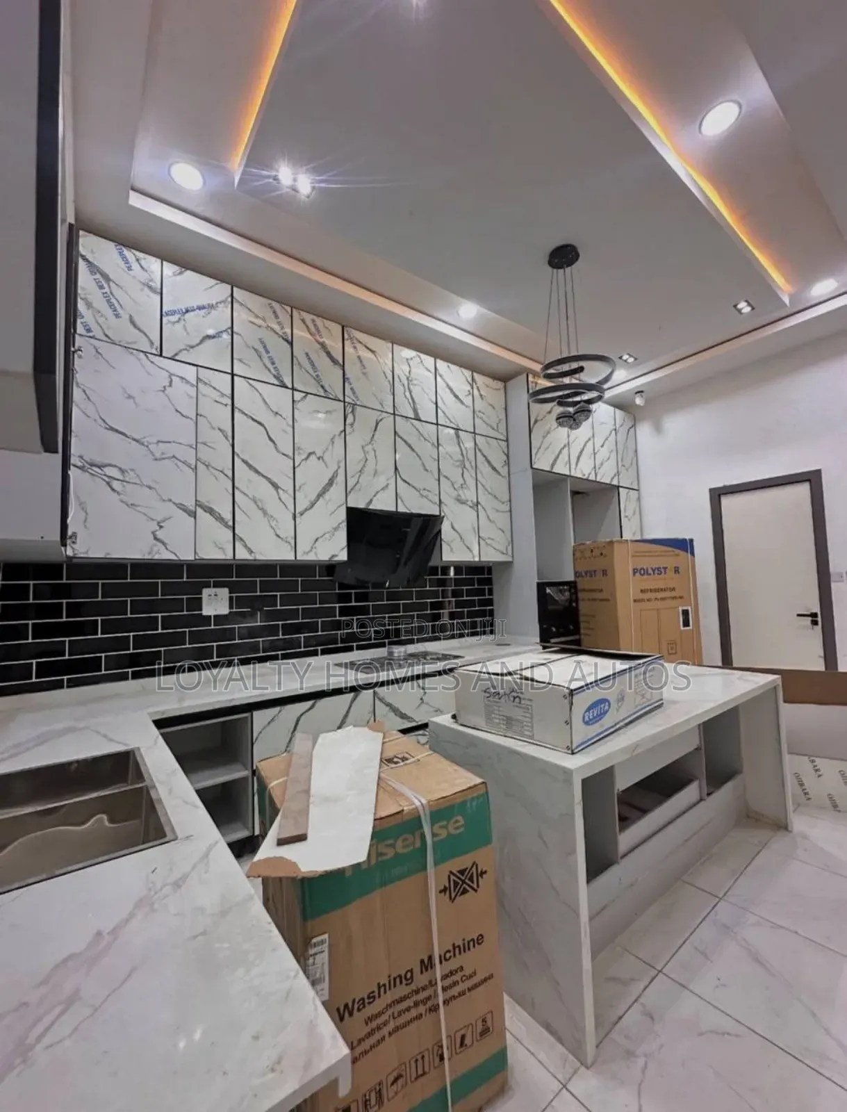 5bdrm House in Ikate for sale in Ikate
