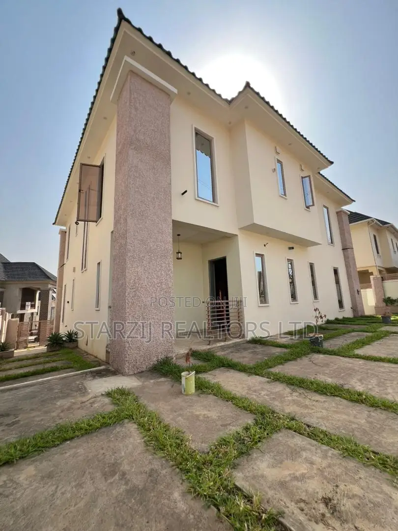 5bdrm Duplex in Katampe Extension for sale in Katampe Extension