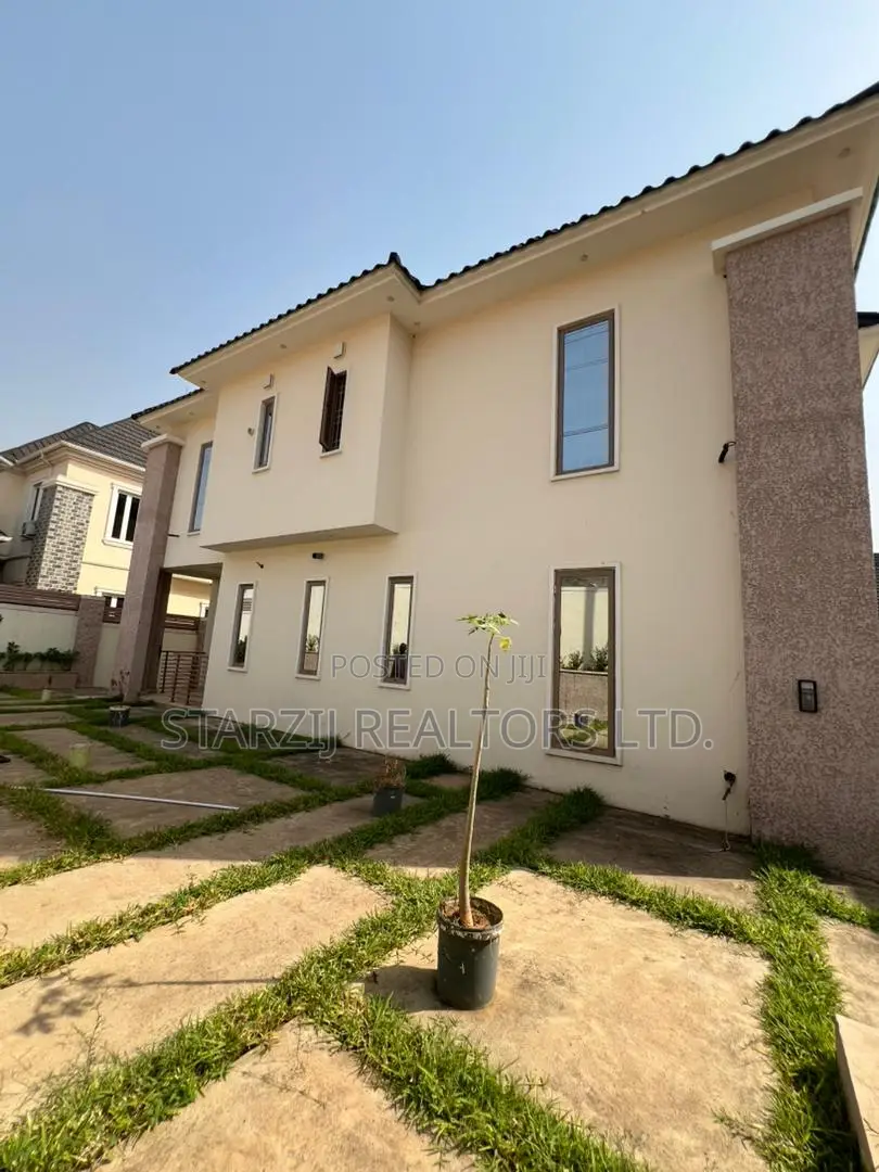 5bdrm Duplex in Katampe Extension for sale in Katampe Extension
