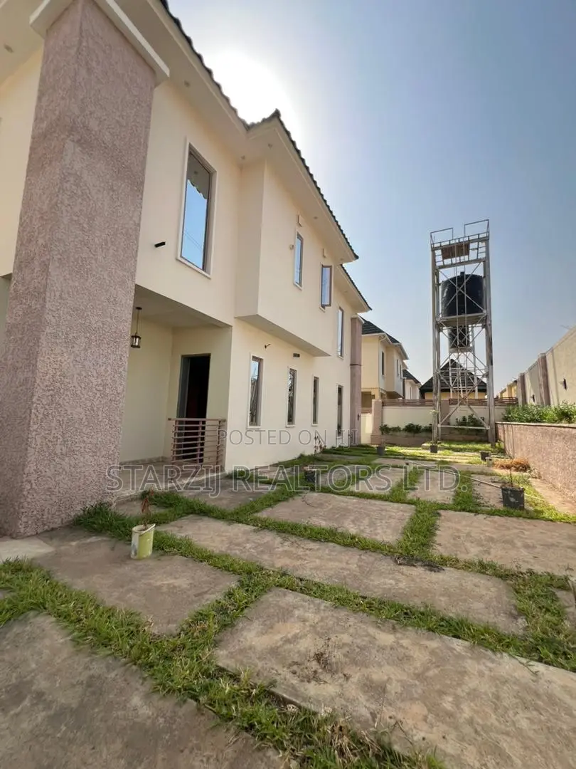 5bdrm Duplex in Katampe Extension for sale in Katampe Extension