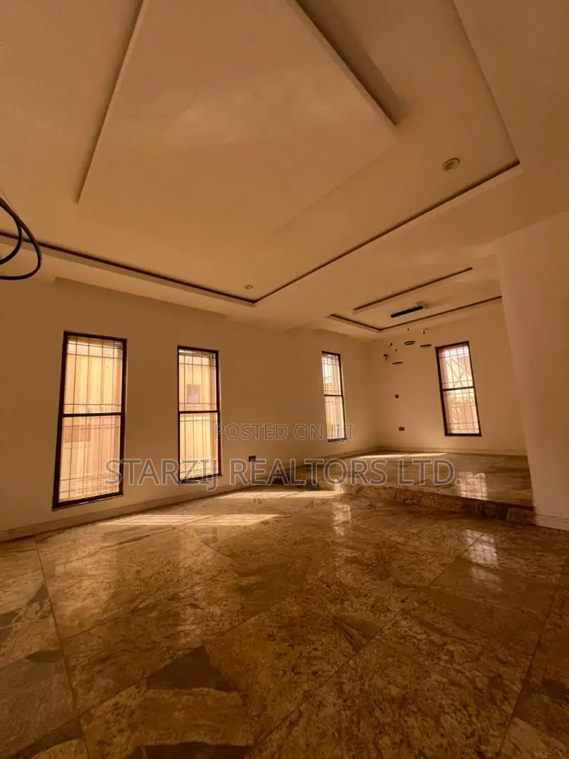 5bdrm Duplex in Katampe Extension for sale in Katampe Extension