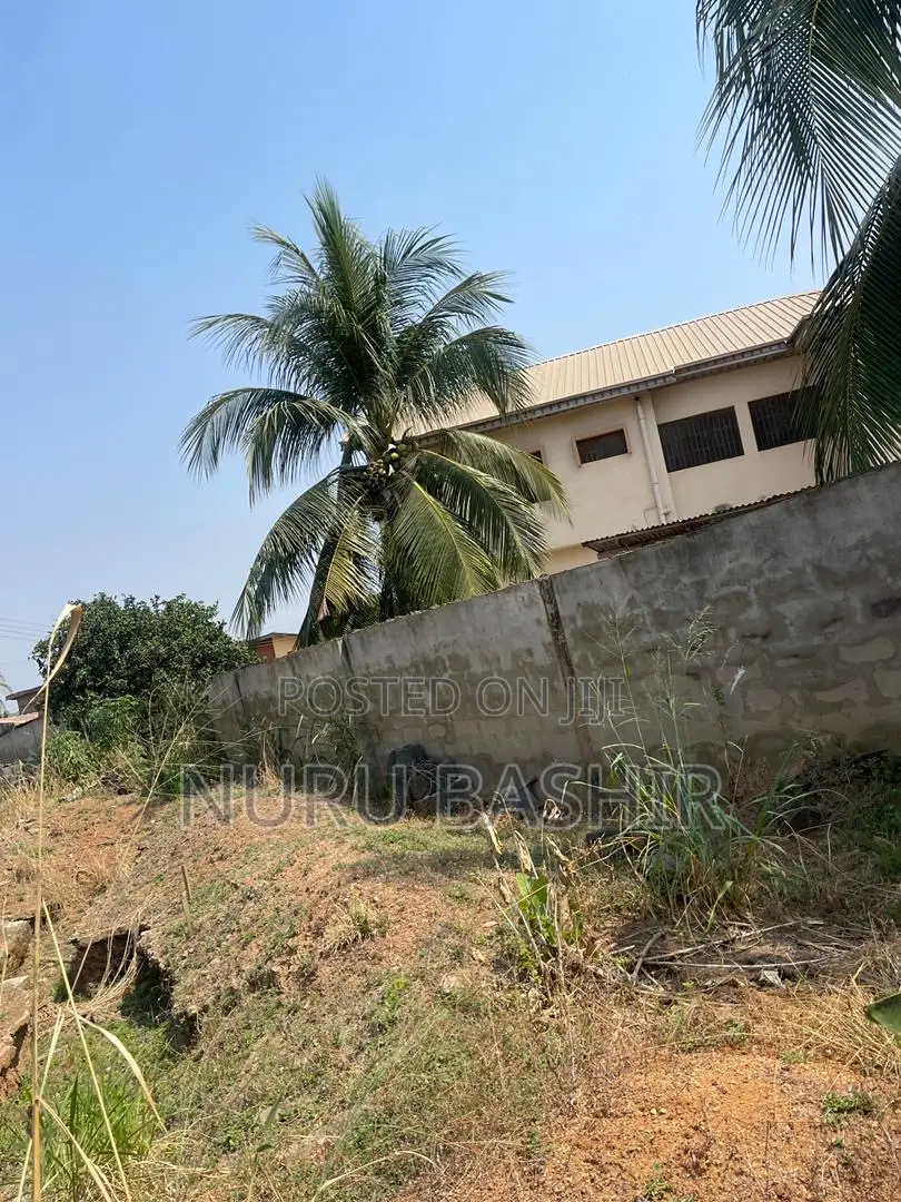 A Plot of Land for Sale in Oluyole Estate