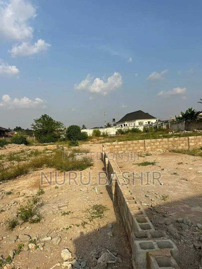 Well Fenced Eight Plots of Land for Sale in Oluyole Estate