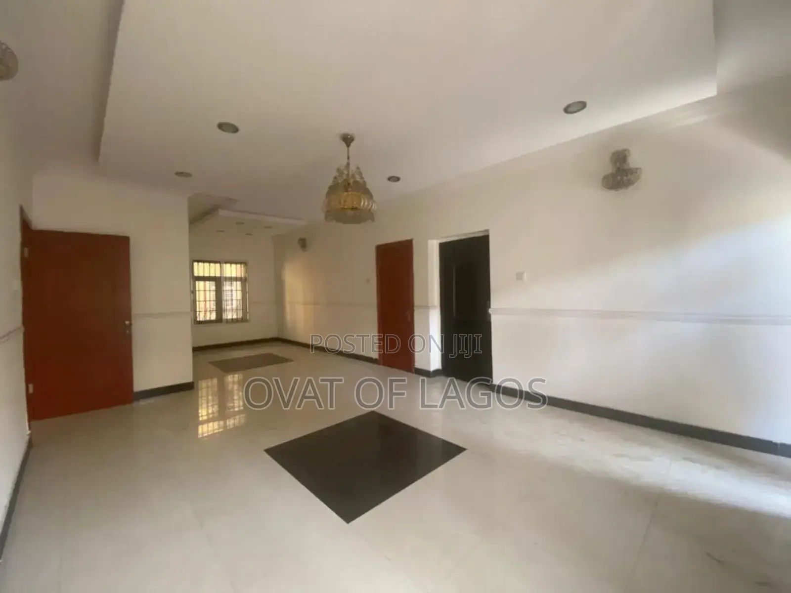 3bdrm Apartment in Chevron for rent in Chevron