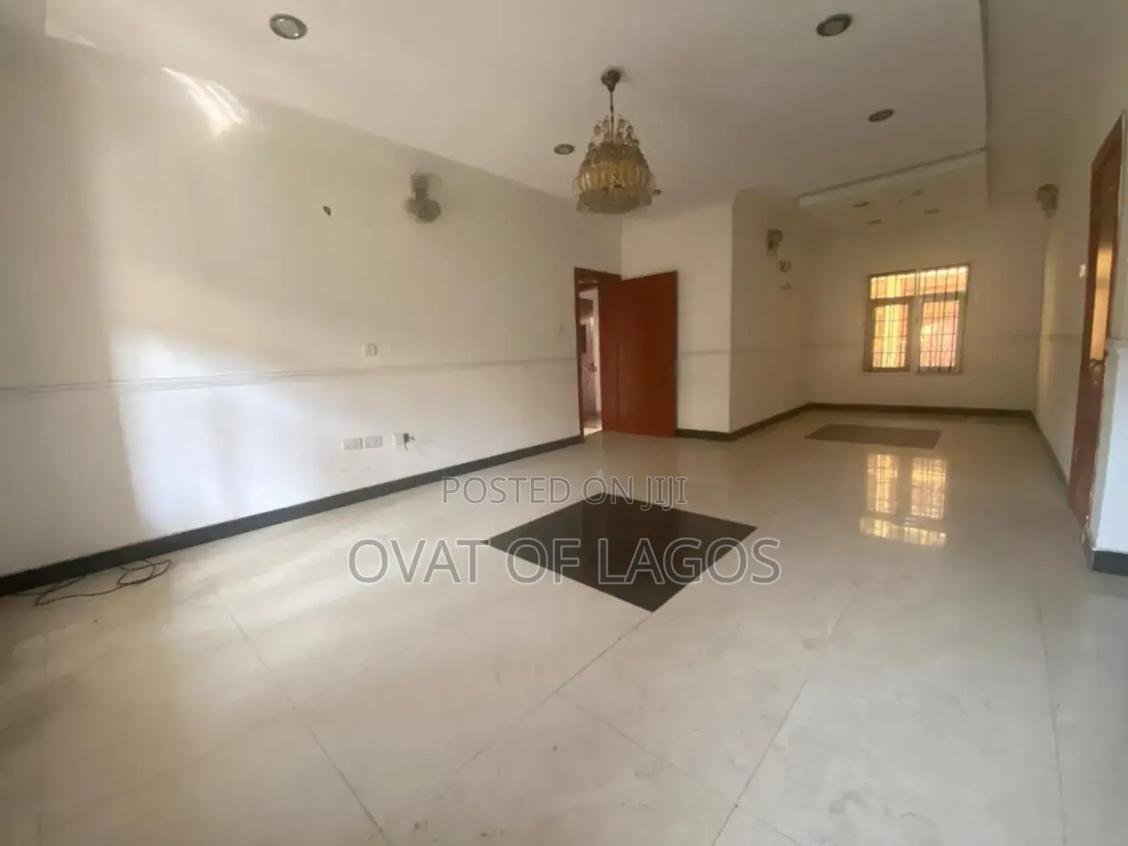 3bdrm Apartment in Chevron for rent in Chevron