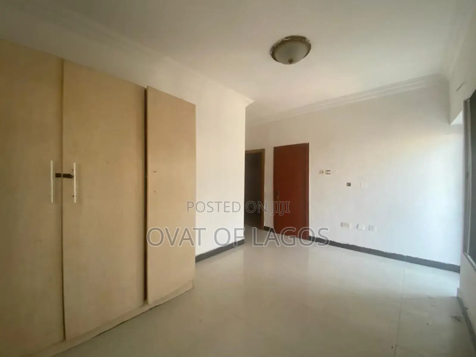 3bdrm Apartment in Chevron for rent in Chevron