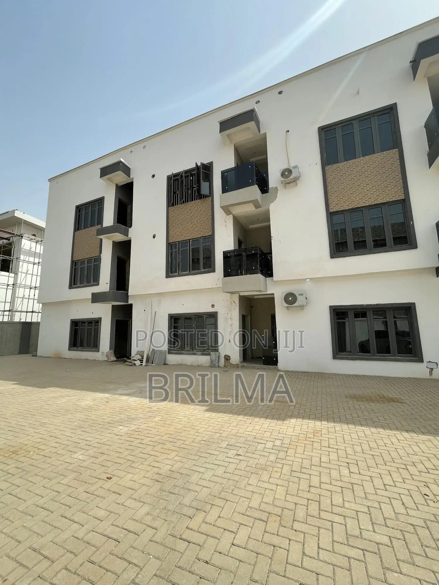 4bdrm Townhouse/Terrace in Gaduwa for sale in Gaduwa