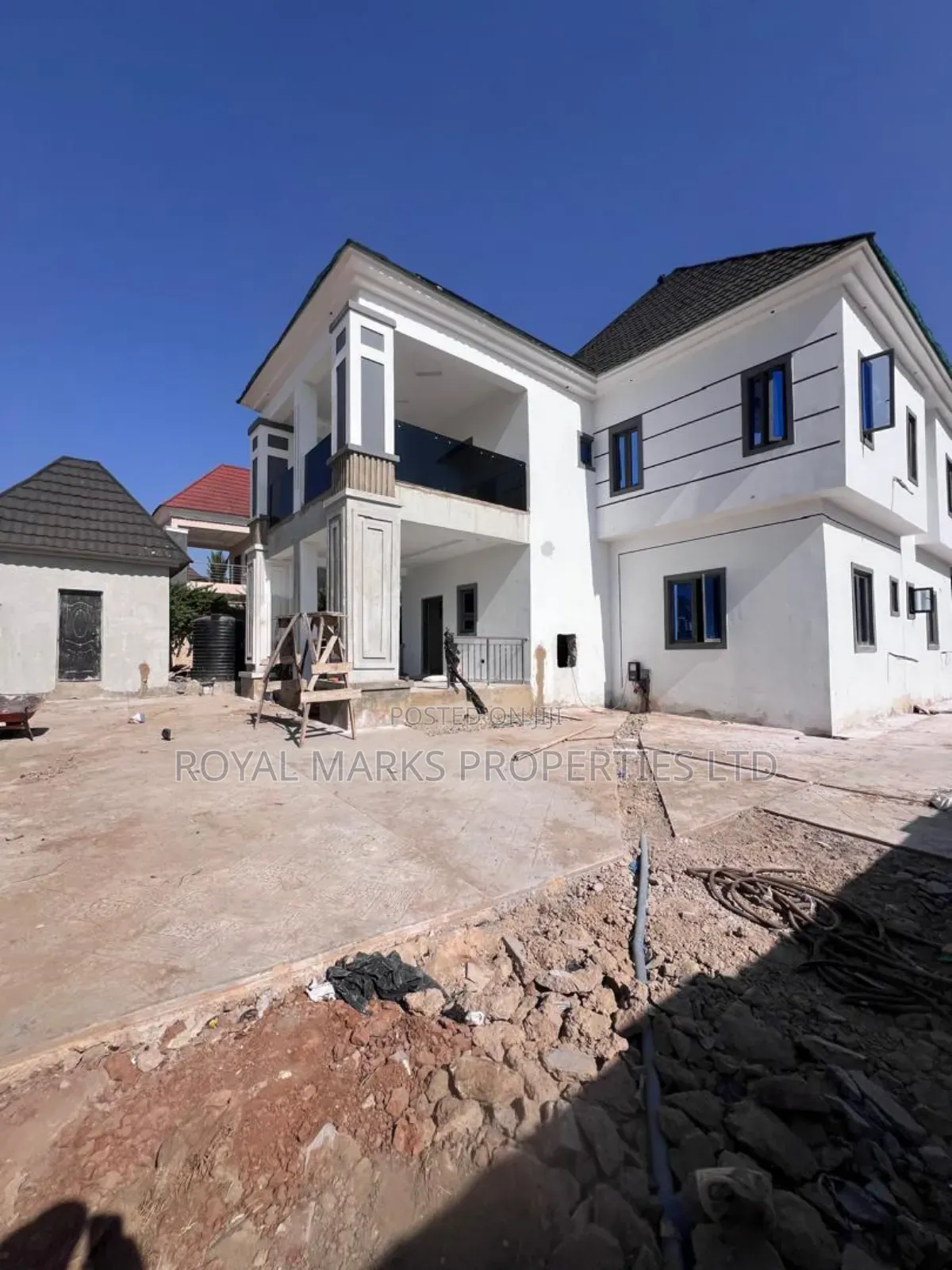 5bdrm Duplex in Lokogoma for sale in Lokogoma