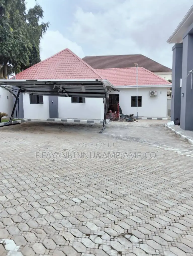 4bdrm Duplex in Gwarinpa for rent in Gwarinpa