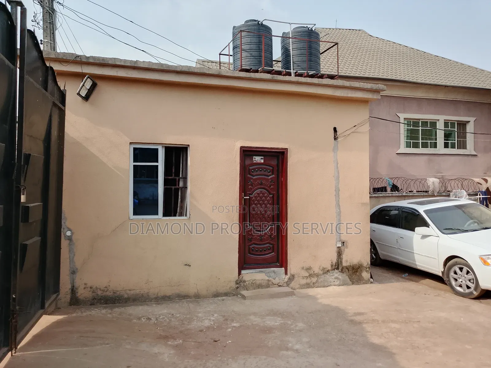 12bdrm Duplex in Rowjet, Owerri for sale in Owerri