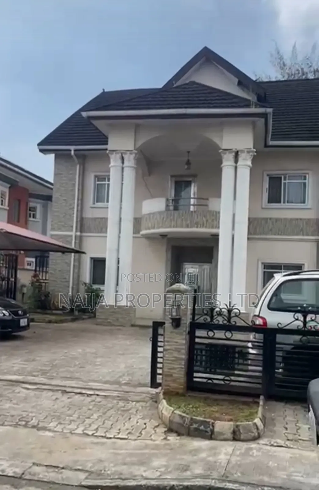 5bdrm Duplex in Carltongate Estate, Lekki for sale in Lekki