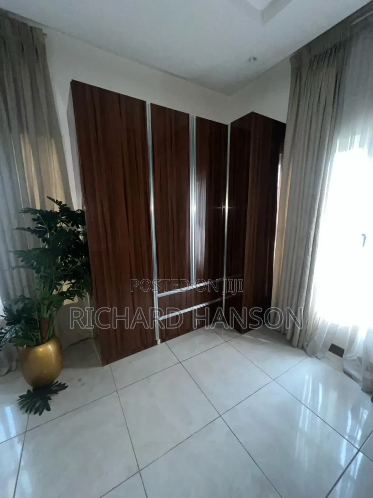 3bdrm Apartment in In Lekki, Ikate for rent in Ikate