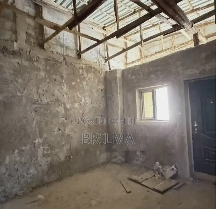 3bdrm Block of Flats in Kaura for sale in Kaura