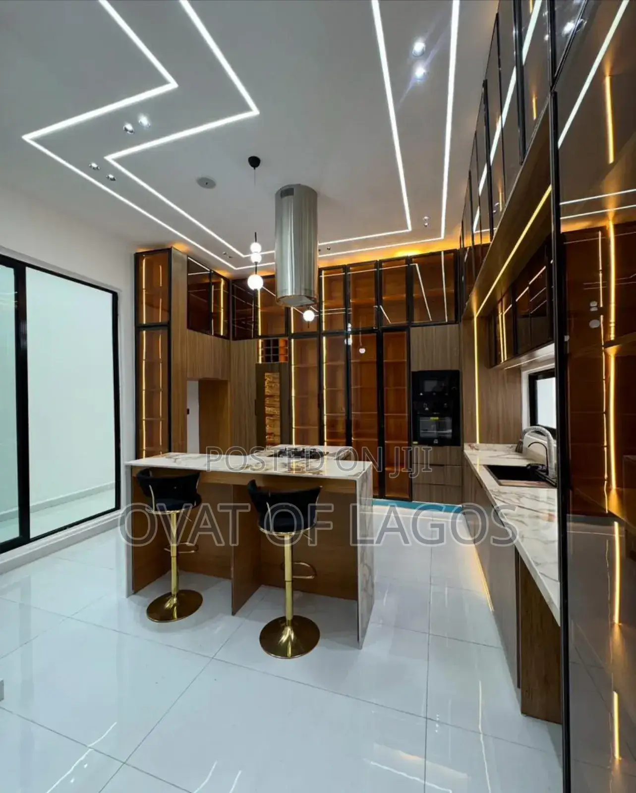5bdrm Duplex in Ikota Lekki for sale in Ikota