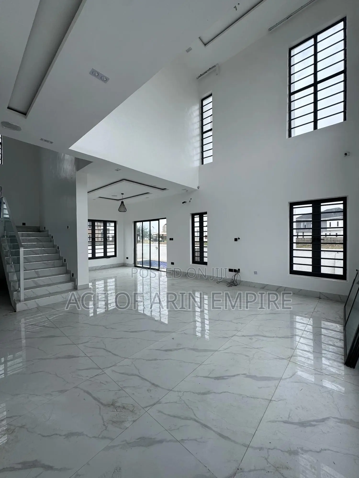 5bdrm Duplex in Royal Garden Estate, Ajah for sale in Ajah